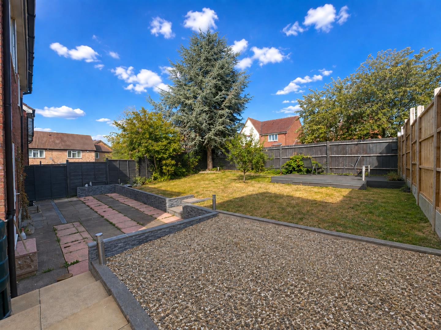 Rosemullion Avenue, Tattenhoe, Milton Keynes